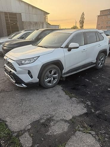тойота красовер: Toyota RAV4: 2021 г., Автомат, Кроссовер — 2