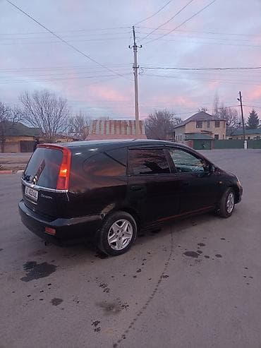 mazda 626 gd: Honda Stream: 2002 г., 2 л, Механика, Бензин, Минивэн — 7