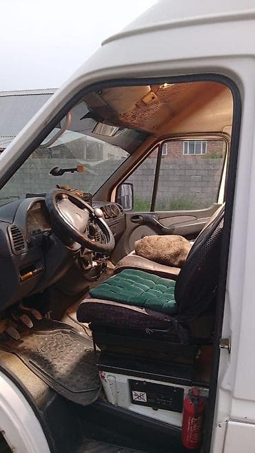toyota sprinter: Mercedes-Benz Спринтер: 2005 г., 2.2 л, Механика, Дизель, Фургон — 7