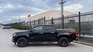 6: Chevrolet Colorado: 2020 г., 3.6 л, Автомат, Бензин — 6
