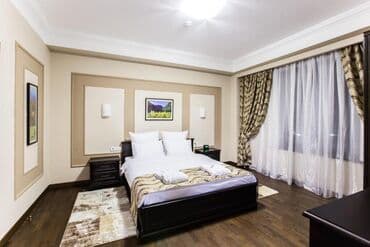 дома в городе: 1 комната, Душевая кабина, Постельное белье, Кондиционер — 12