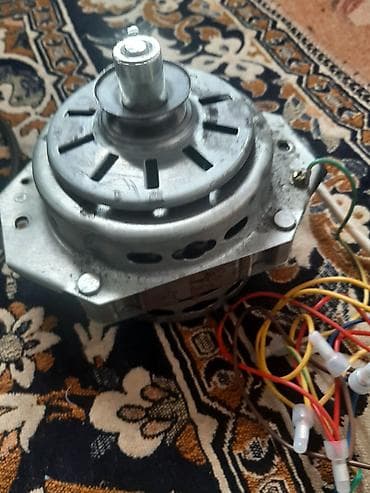 продаю стол трансформер: Электродвигатель коллекторного типа с шкивом и ремнём - Тип — 3