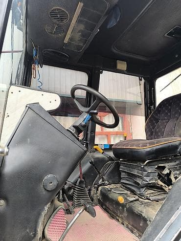 Тракторы МТЗ (Беларус): Трактор Беларус МТЗ 82.2 - Полный привод (4х4), передний ведущий — 6