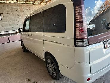 домик машина: Honda Stepwgn: 2002 г., 2 л, Автомат, Газ, Минивэн — 5