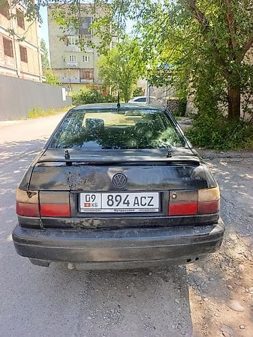 bestune nat: Volkswagen Vento: 1992 г., Седан — 4