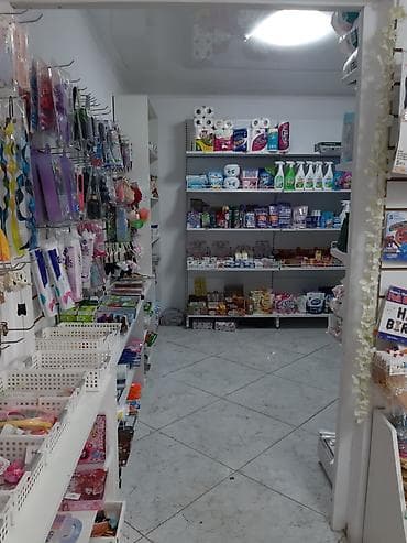 первой: Продажа магазинов В жилом доме, 35 м², Цокольный этаж этаж — 8