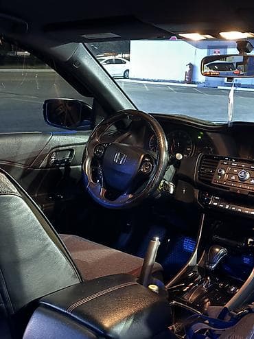 9: Honda Accord: 2017 г., 2.4 л, Седан — 6