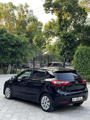 Транспорт: Kia Rio: 2012 г., 1.4 л, Автомат, Бензин, Хэтчбэк — 5