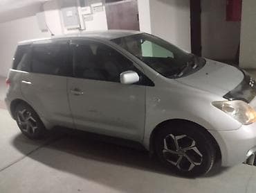 ist: Toyota Ist: 2004 г., 1.3 л, Автомат, Бензин, Хэтчбэк — 6