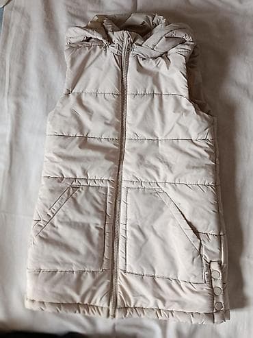 розовая куртка: Безрукавка для девочки 8-9лет — 1