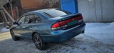 Транспорт: Mazda 626: 1993 г., 2 л, Механика, Бензин, Седан — 4