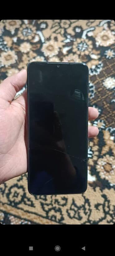 сколько стоит ноутбук apple в бишкеке: Infinix HOT 30i, Б/у, 128 ГБ, цвет - Черный — 1