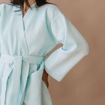 национальные украшения бишкек: Вафельные халаты 100% хлопок И халаты с вышивкой на заказ Оптом и в — 7