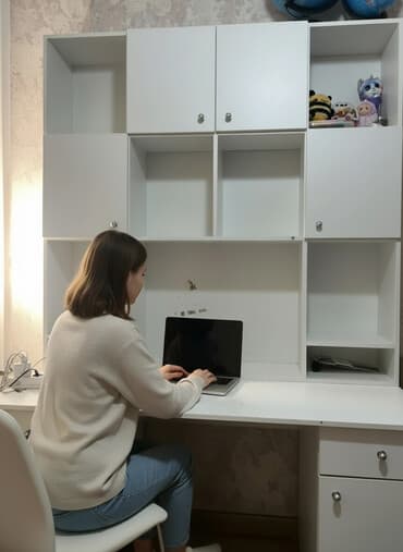 Письменный стол at lalafo.kg Письменный стол