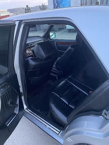 v klass: Mercedes-Benz W124: 1993 г., 3.2 л, Автомат, Бензин, Седан — 9