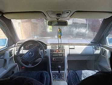 mb 220: Mercedes-Benz E-Class: 1998 г., 2.4 л, Автомат, Газ, Седан — 4