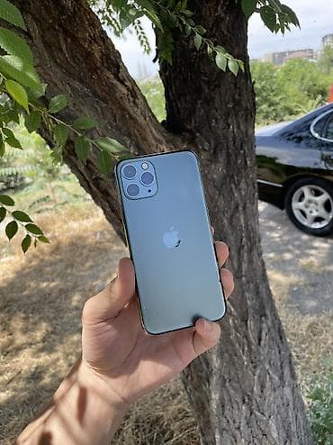 IPhone 11 Pro, Б/у, 256 ГБ, Matte Midnight Green, Защитное стекло, 79 % — 1