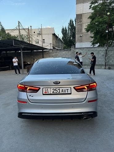 автомаи: Kia K5: 2019 г., 2 л, Автомат, Газ, Седан — 4