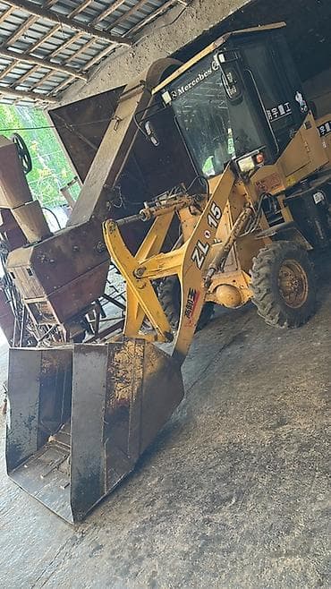 su 7: Погрузчик, Колесный, Фронтальный — 1