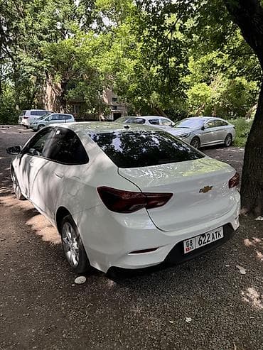 Продажа авто: Chevrolet Onix: 2020 г., 1 л, Автомат, Бензин, Седан — 3