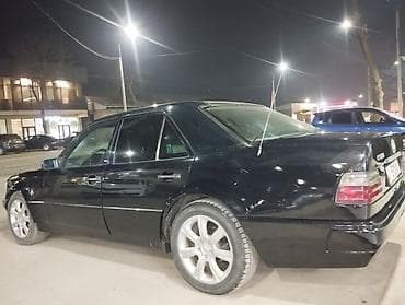 вольво зеркало: Mercedes-Benz W124: 1994 г., 2.8 л, Автомат, Бензин, Седан — 4