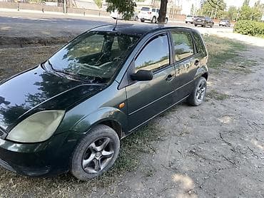 Транспорт: Ford Fiesta: 2006 г., 1.8 л, Механика, Бензин, Хэтчбэк — 2