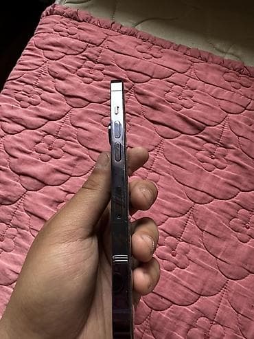 сколько стоит айфон 14 про: IPhone 14 Pro, Б/у, 128 ГБ, Deep Purple, Защитное стекло, 83 % — 3