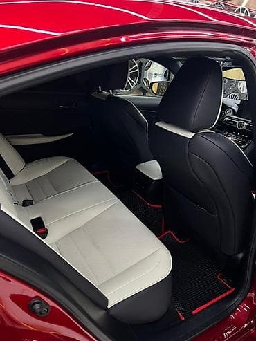 Lexus IS: 2022 г., 3.5 л, Автомат, Бензин, Седан — 10