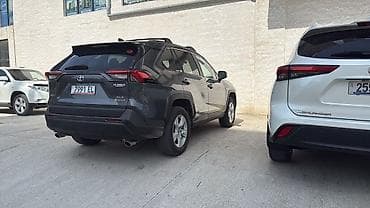 eclipse cross: Toyota RAV4: 2020 г., 2.5 л, Автомат, Гибрид, Кроссовер — 7