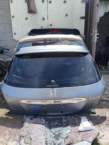 Унаа тетиктери: Багажниктин капкагы Honda, 2005 г., Колдонулган, Оригинал — 1