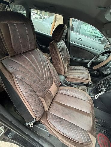 e 302: Toyota Avensis: 2002 г., 1.8 л, Механика, Бензин, Универсал — 9