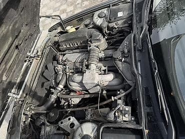 730: BMW 7 series: 1987 г., 3.5 л, Механика, Бензин, Седан — 9