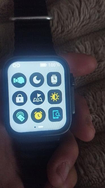 смарт дисплей на ножке: Смарт‑часы с прямоугольным дисплеем и черным ремешком Основные — 4