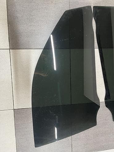 лобовое стекло gx470: Стекло Переднее левое Toyota, Б/у — 3