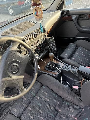 bnw x5: BMW 5 series: 1992 г., 2.5 л, Механика, Бензин, Седан — 3