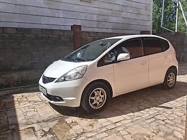чанган уни к: Honda Jazz: 2009 г., 1.4 л, Робот, Бензин, Хетчбек — 4