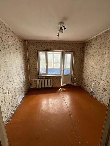 Квартиры: 3 комнаты, 82 м², 106 серия, 4 этаж, Старый ремонт — 10