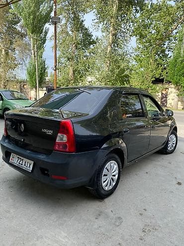 mini cooper: Renault Logan: 2014 г., 1.4 л, Ручные, Бензин, Седан — 1