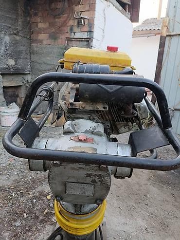 генератор 12в: Бензиновая вибротрамбовка (трамбовка-«лягушка») SMT HCR90/110 — 1