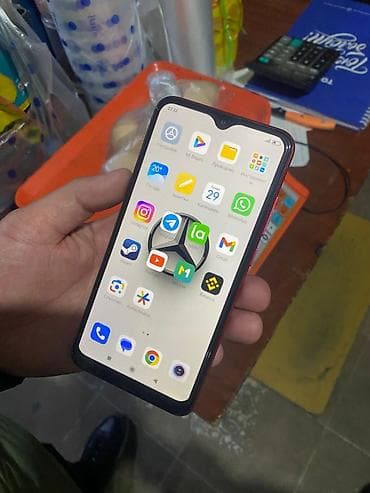 Xiaomi, Mi 8, Б/у, 64 ГБ, цвет - Красный, 2 SIM