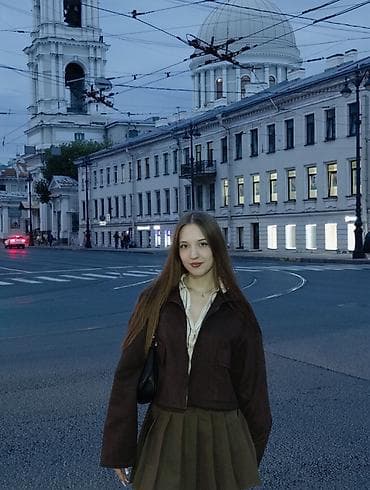 Репетитор Английский для школьников 8–17 лет Привет! Меня зовут