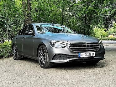 Mercedes-Benz E-Class: 2023 г., Седан