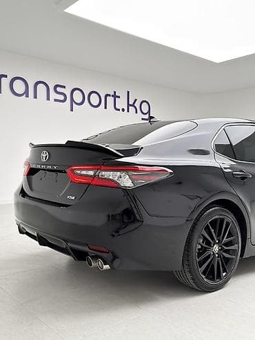 Toyota Camry: 2022 г., 2.5 л, Автомат, Бензин, Седан — 7