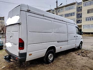 Легкий грузовик, Mercedes-Benz — 3