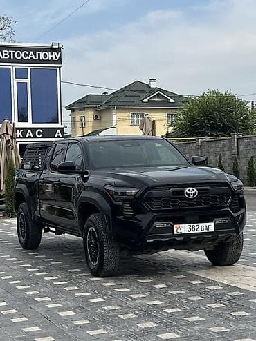 e34 4 4: Toyota Tacoma: 2025 г., 2.4 л, Автомат, Бензин, Пикап — 3