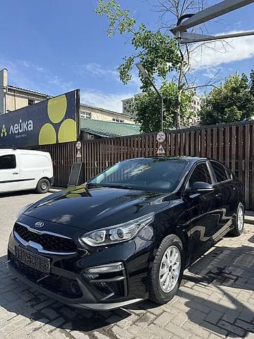 копот на спринтер: Kia K3: 2019 г., 1.6 л, Вариатор, Бензин, Седан — 1