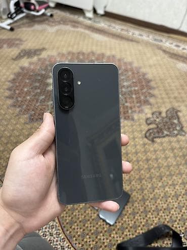 samsung galaxy p1 5g цена: Samsung Galaxy A56 5G, Новый, 256 ГБ, цвет - Серый — 1