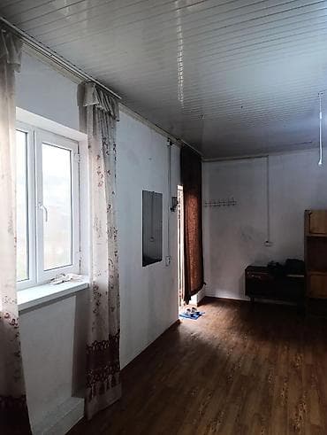 мкр аламедин 1: 18 м², 1 бөлмө, Жылытылган, Забор, тосулган — 4