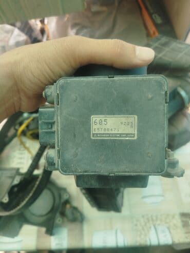 Электрический моторчик Mitsubishi Б/у, Оригинал at lalafo.kg Электрический моторчик Mitsubishi Б/у, Оригинал