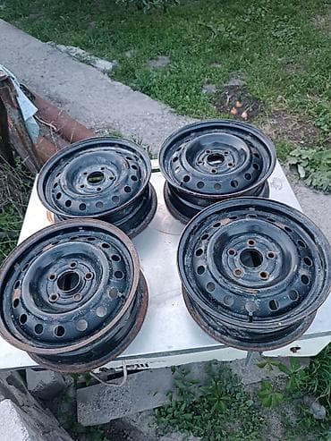 Железные Диски R 15 Комплект, отверстий - 4